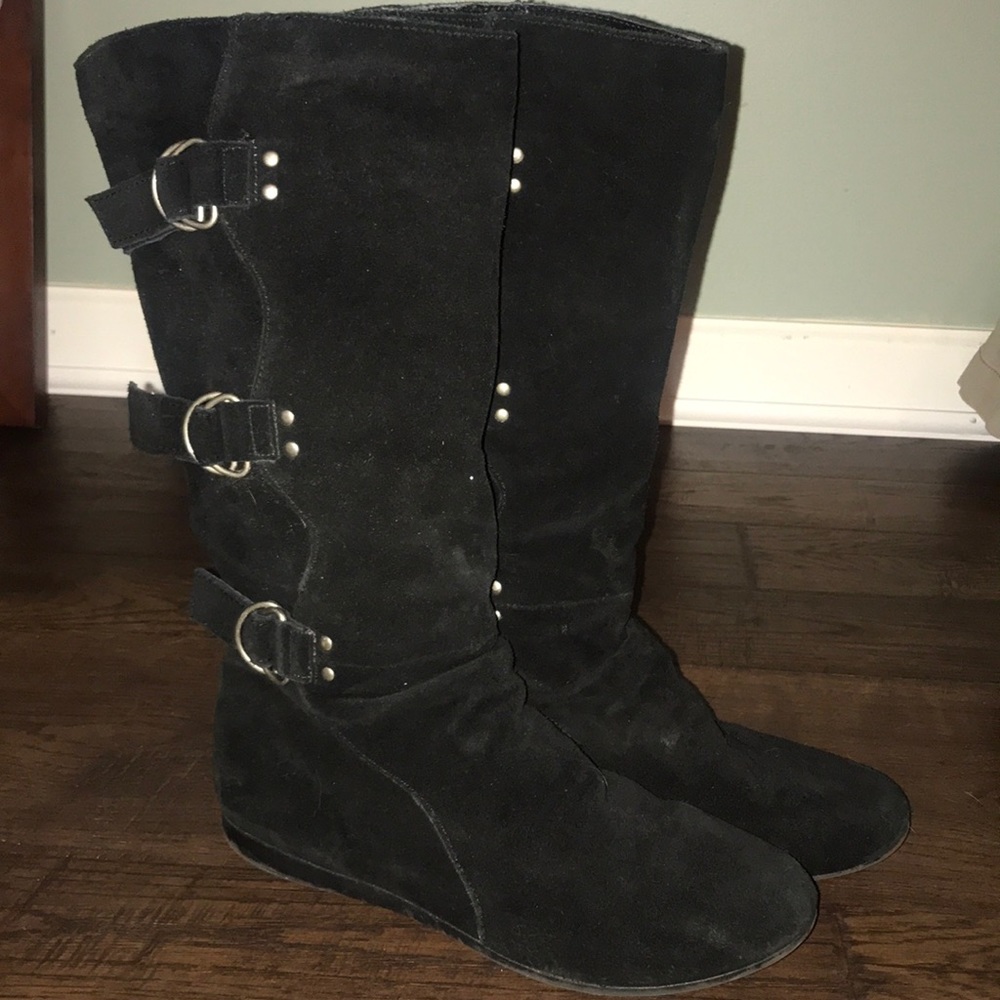 Suede slouch boots